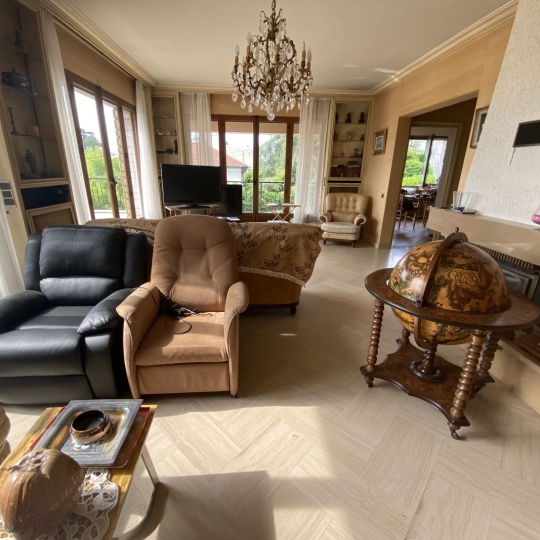  Annonces ALBIGNY : Maison / Villa | CHAMPAGNE-AU-MONT-D'OR (69410) | 285 m2 | 900 000 € 