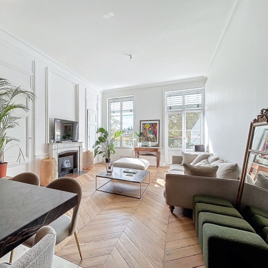  Annonces ALBIGNY : Appartement | LYON (69002) | 80 m2 | 655 000 € 