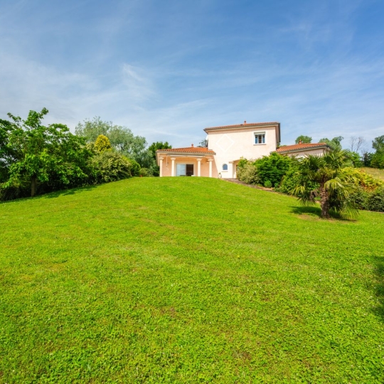  Annonces ALBIGNY : Maison / Villa | FLEURIEUX-SUR-L'ARBRESLE (69210) | 134 m2 | 795 000 € 