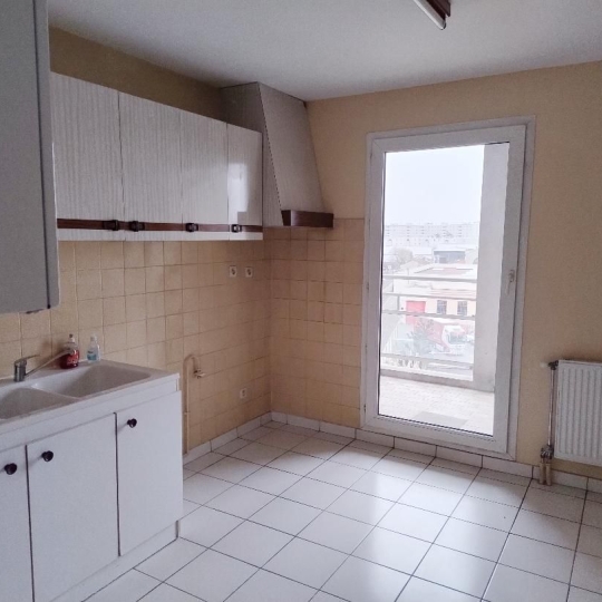  Annonces ALBIGNY : Appartement | LYON (69008) | 85 m2 | 245 000 € 