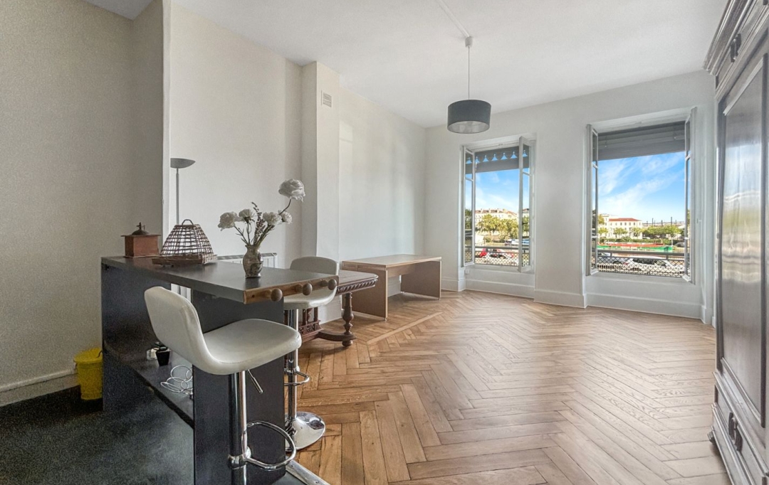 Annonces ALBIGNY : Appartement | LYON (69002) | 75 m2 | 290 000 € 