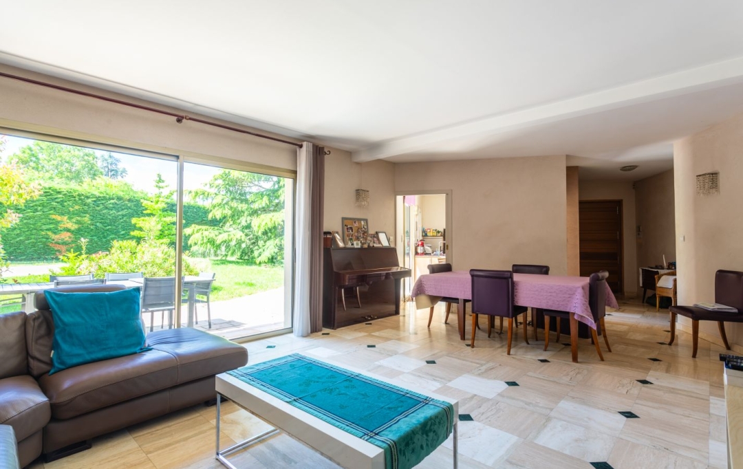 Annonces ALBIGNY : Maison / Villa | FRANCHEVILLE (69340) | 200 m2 | 895 000 € 