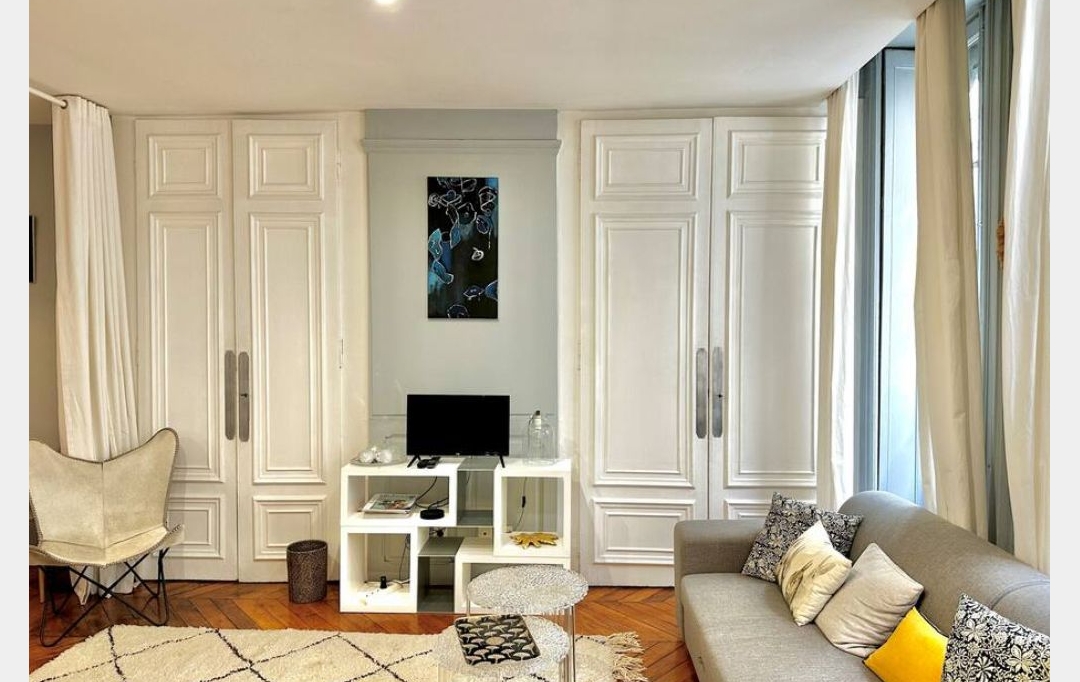 Annonces ALBIGNY : Apartment | LYON (69002) | 55 m2 | 1 950 € 