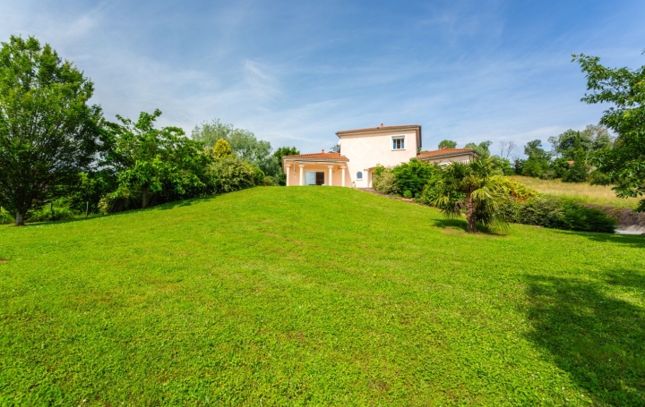  Annonces ALBIGNY Maison / Villa | FLEURIEUX-SUR-L'ARBRESLE (69210) | 134 m2 | 795 000 € 